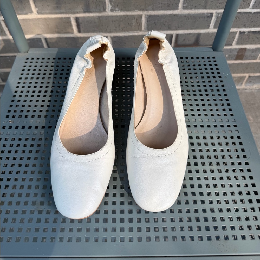 Everlane White Kitten Heels w/ Black Heel